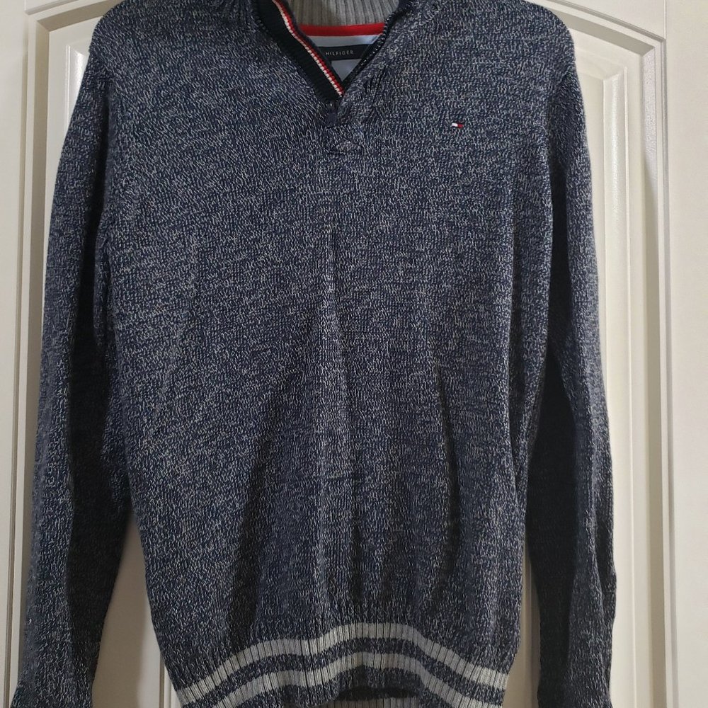 boy's tommy hilfiger pull over sweater